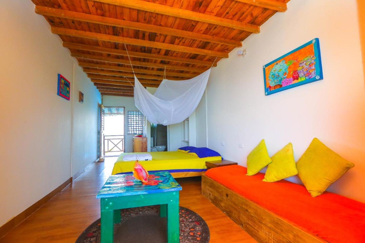 Hotel Puntanorte Tintipan Island Exterior foto